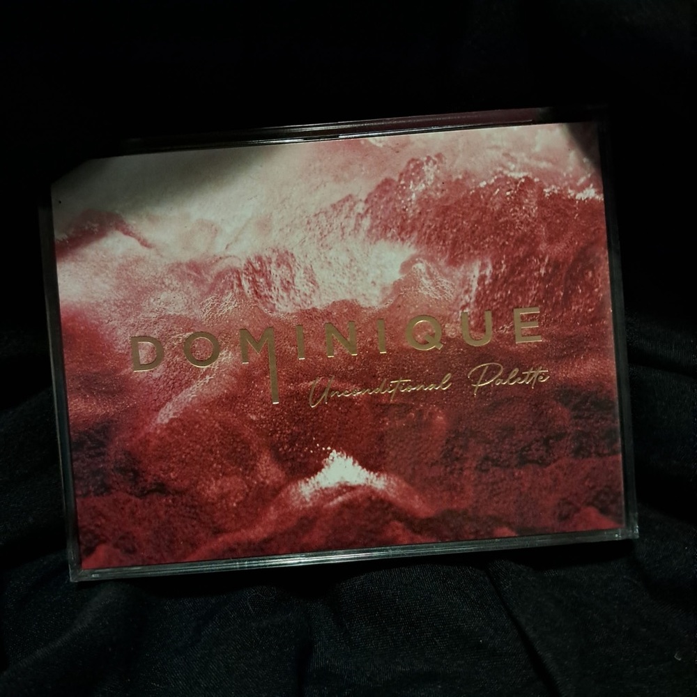 Dominique Red and Gold Palette